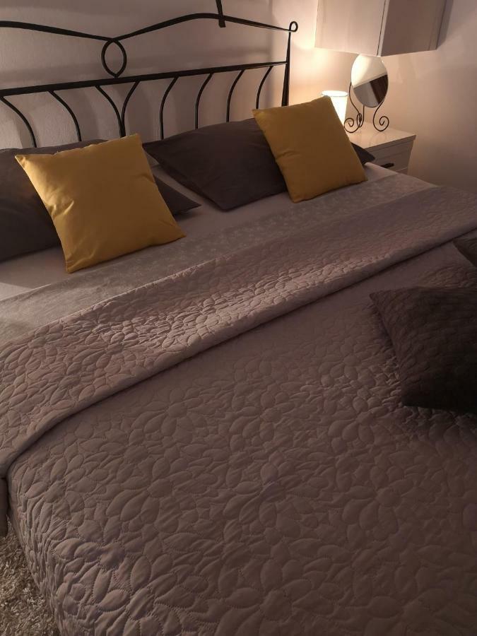 Apartman Mera Daire Zadar Dış mekan fotoğraf